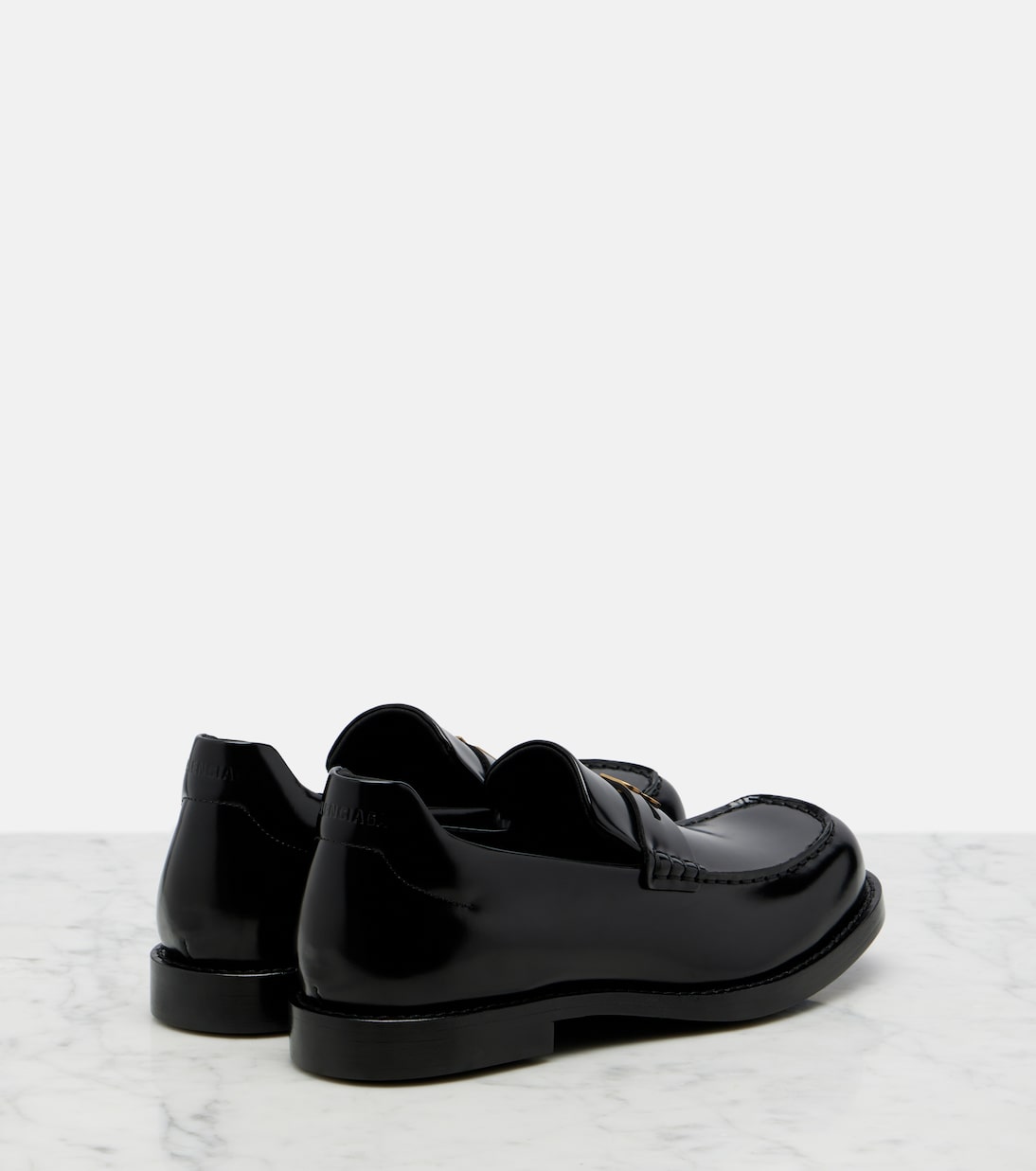 لوفر بيني من الجلد Comfy | Balenciaga
