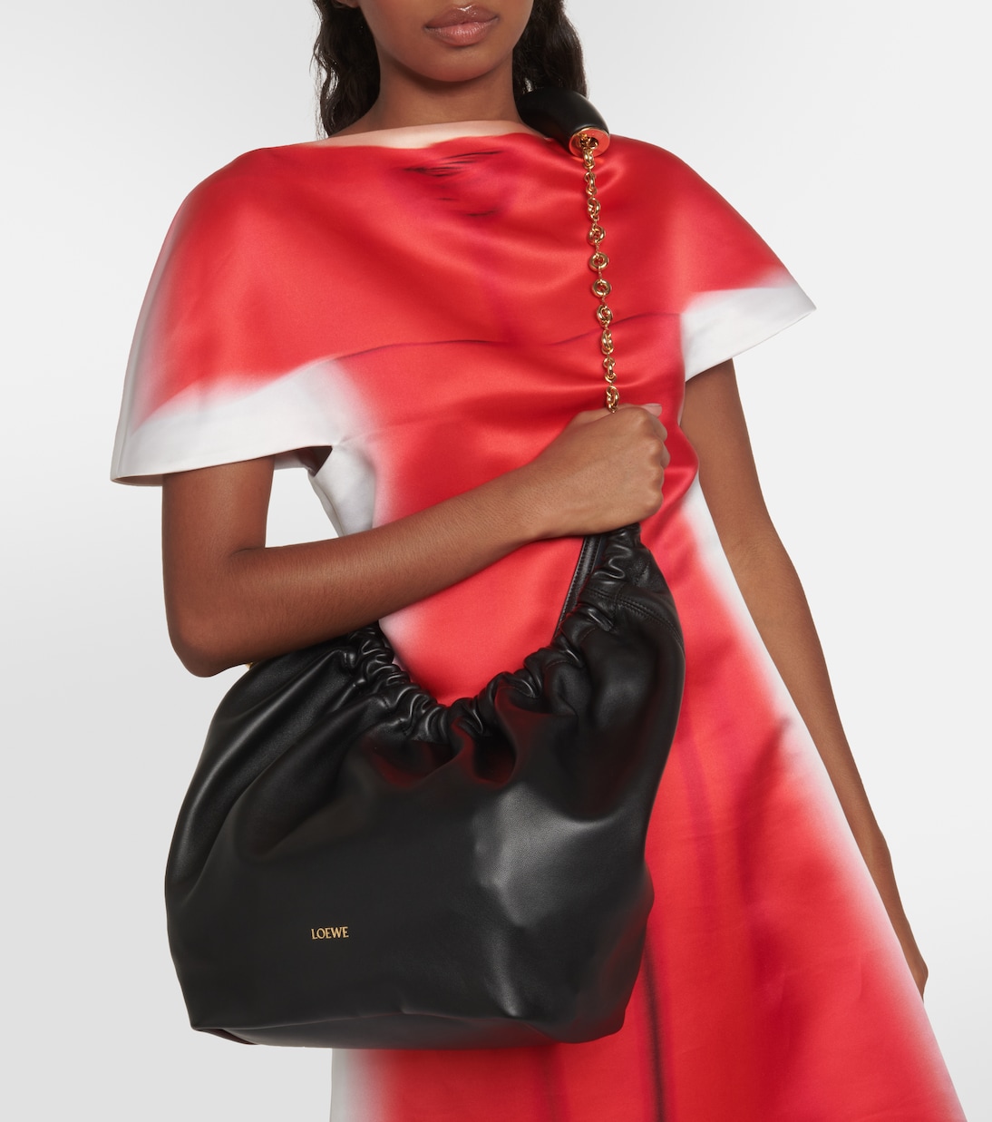 Squeeze Medium leather shoulder bag | Loewe