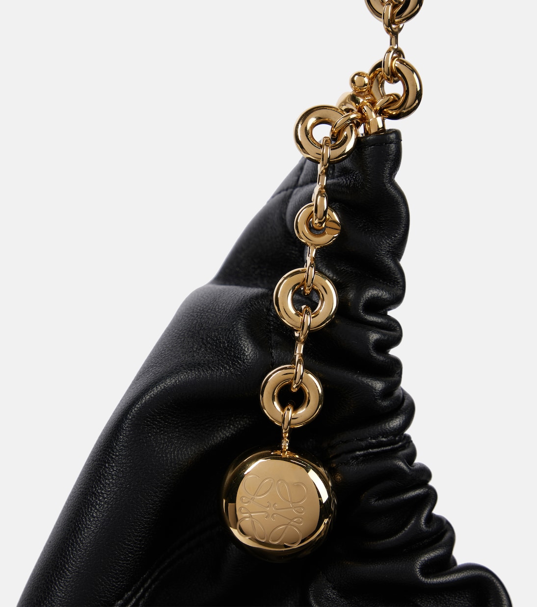 Squeeze Medium leather shoulder bag | Loewe