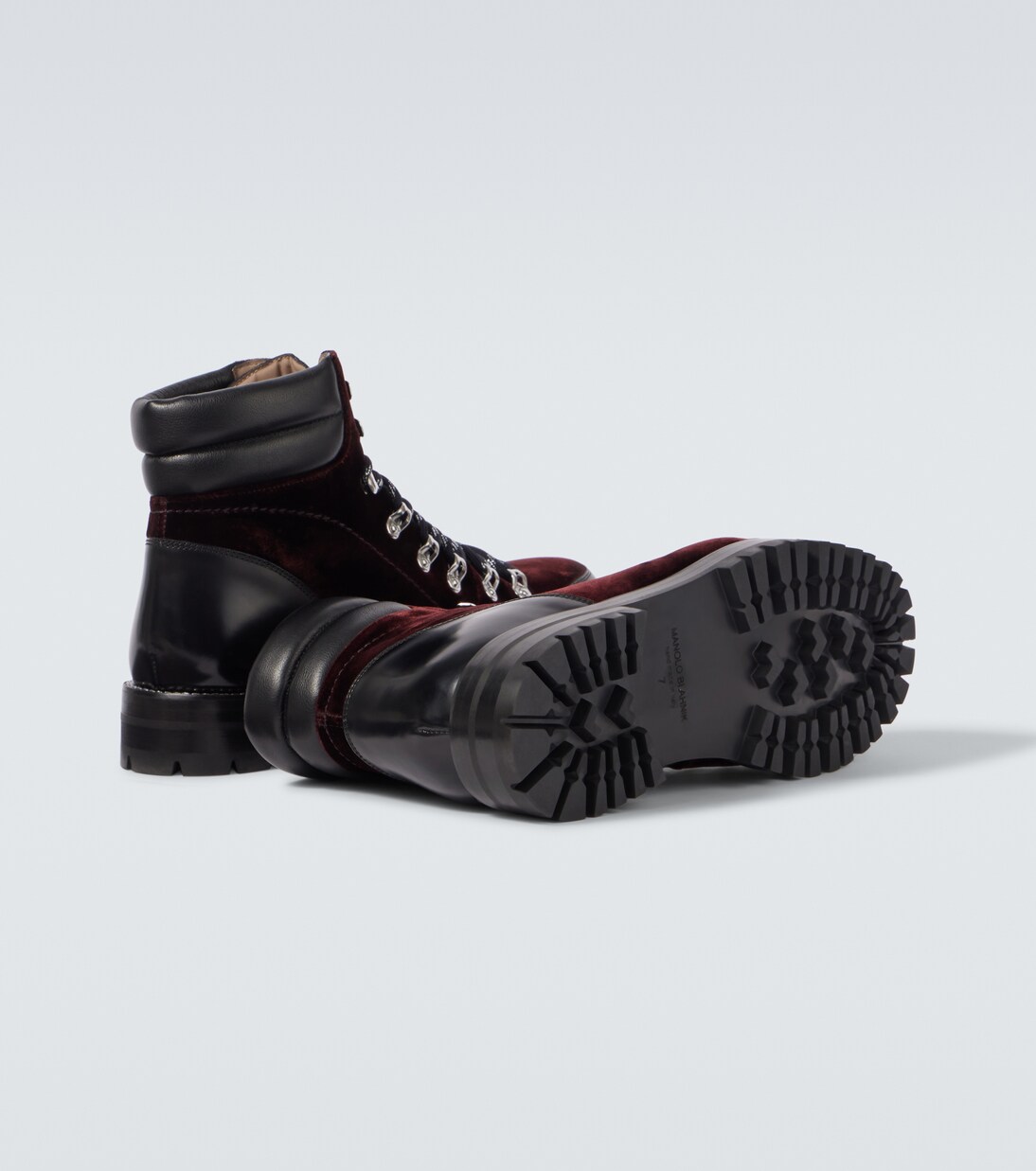 Schnürstiefel Janka aus Samt mit Leder | Manolo Blahnik