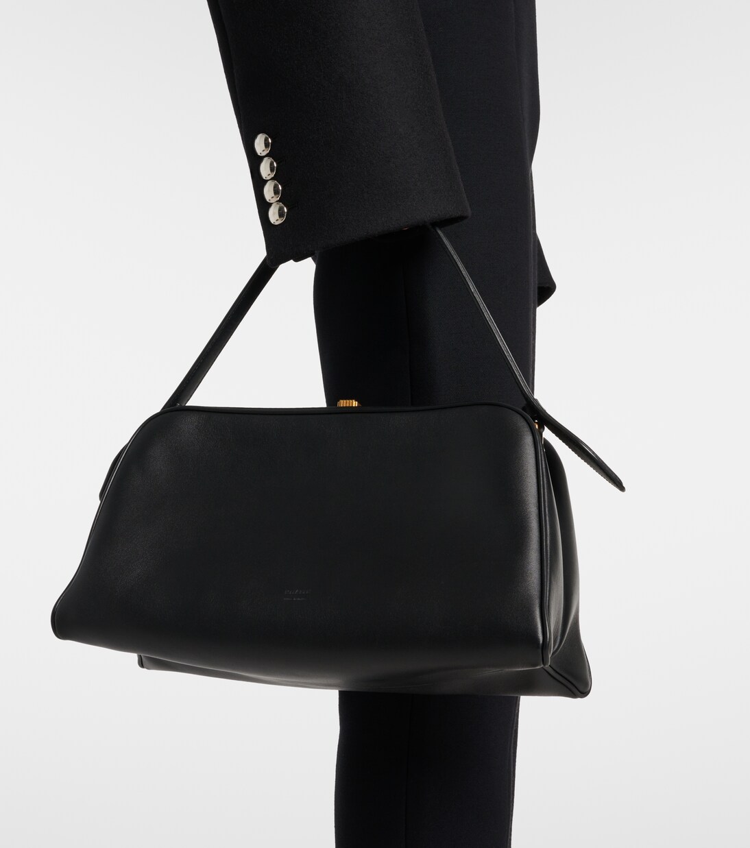 Schultertasche Cate aus Leder | Khaite