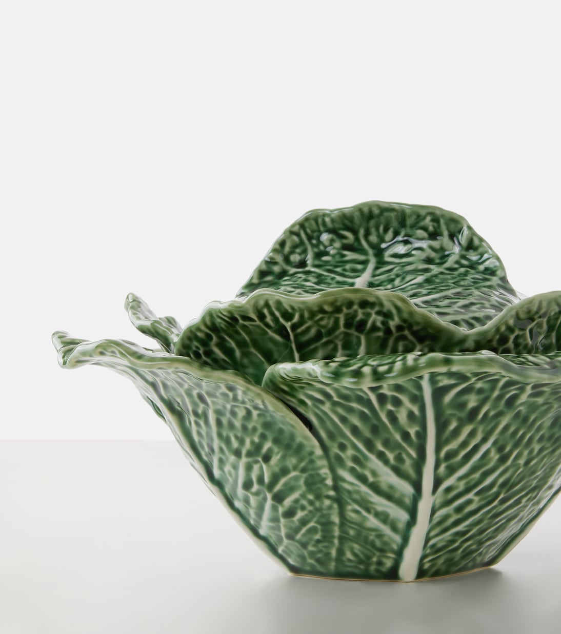 Couve ceramic tureen | Bordallo Pinheiro