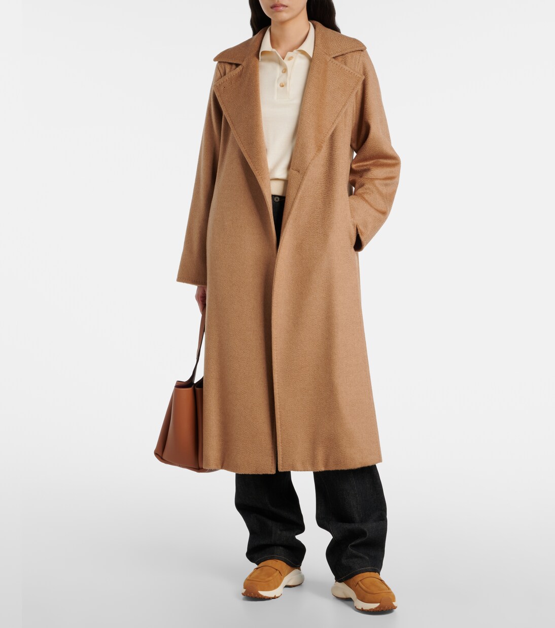 حذاء سنيكرز من الجلد السويدي مبطن بالشيرلينغ | Tod's