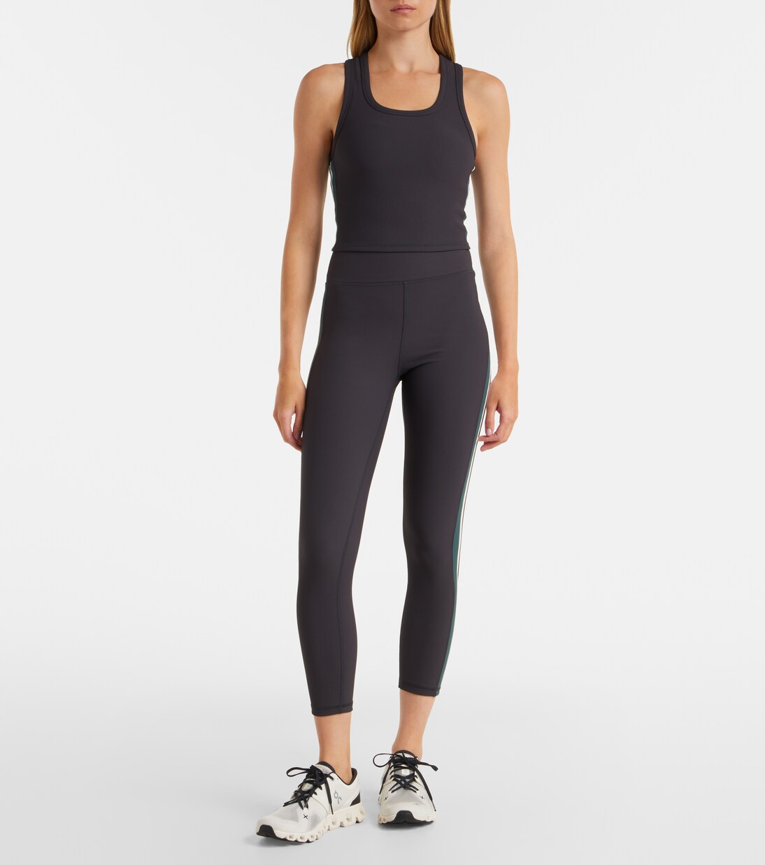 Mid-rise leggings | The Upside