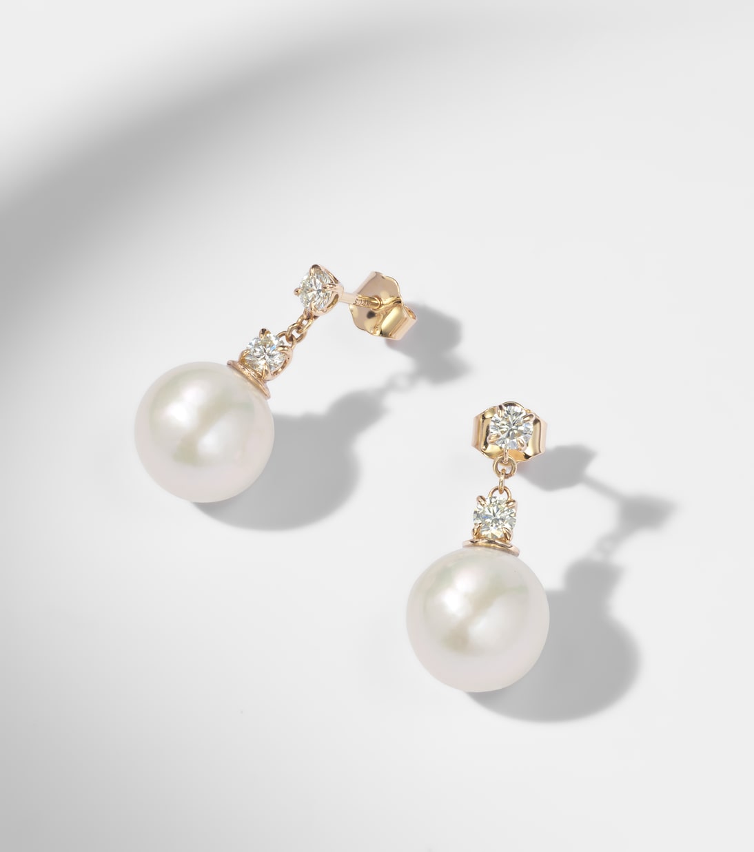 Essential 14kt gold drop earrings with pearls and diamonds | Stone and Strand