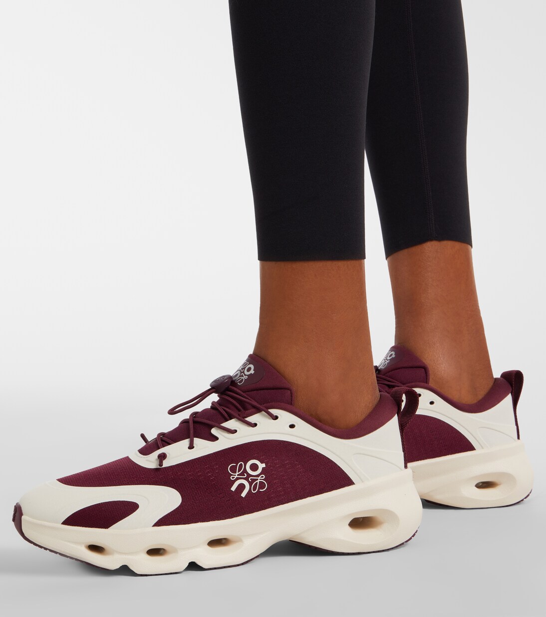 x On Cloudsolo running shoes | Loewe