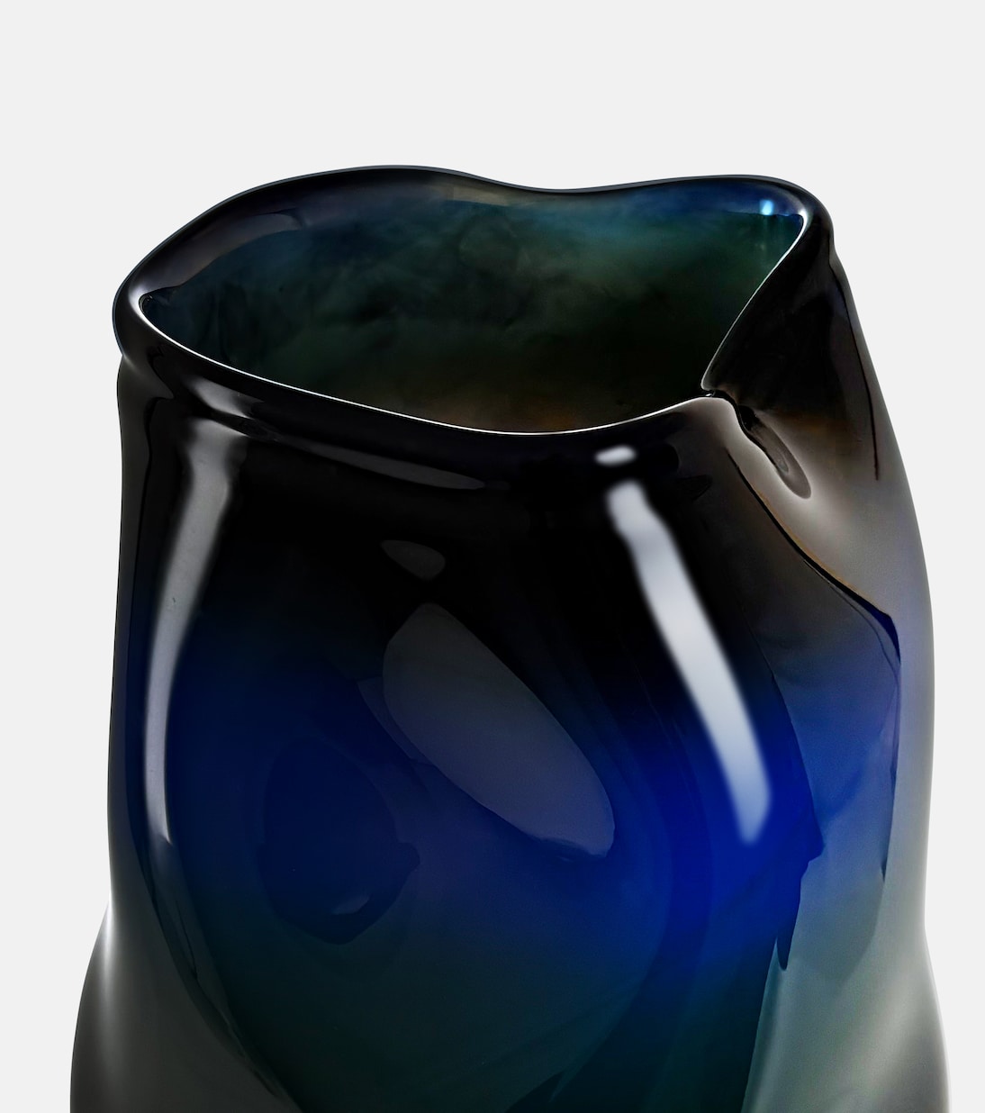 Meteorite glass vase  | Alexa Lixfeld