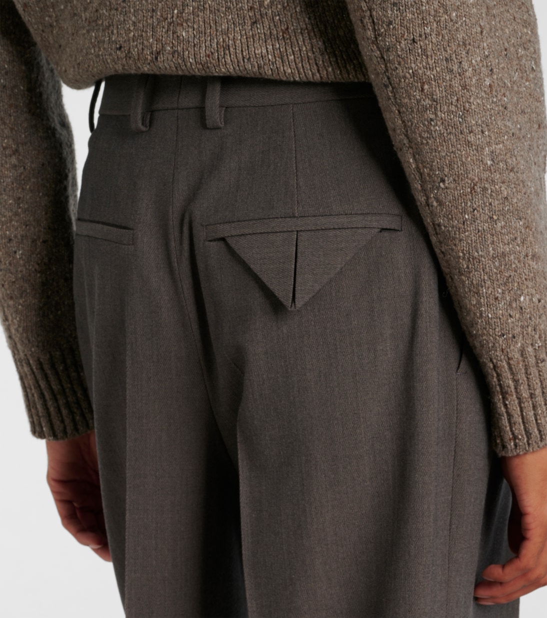 Mid-rise wool tricotine straight pants | Bottega Veneta