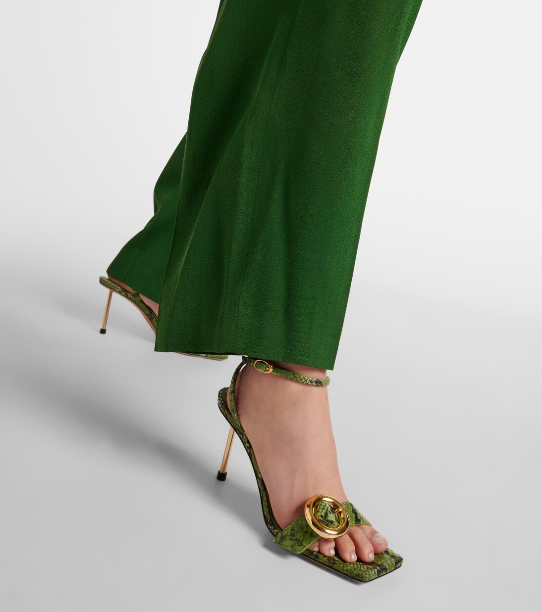 صندل من الجلد بنقشة جلد الثعبان Les Sandales Regalo  | Jacquemus