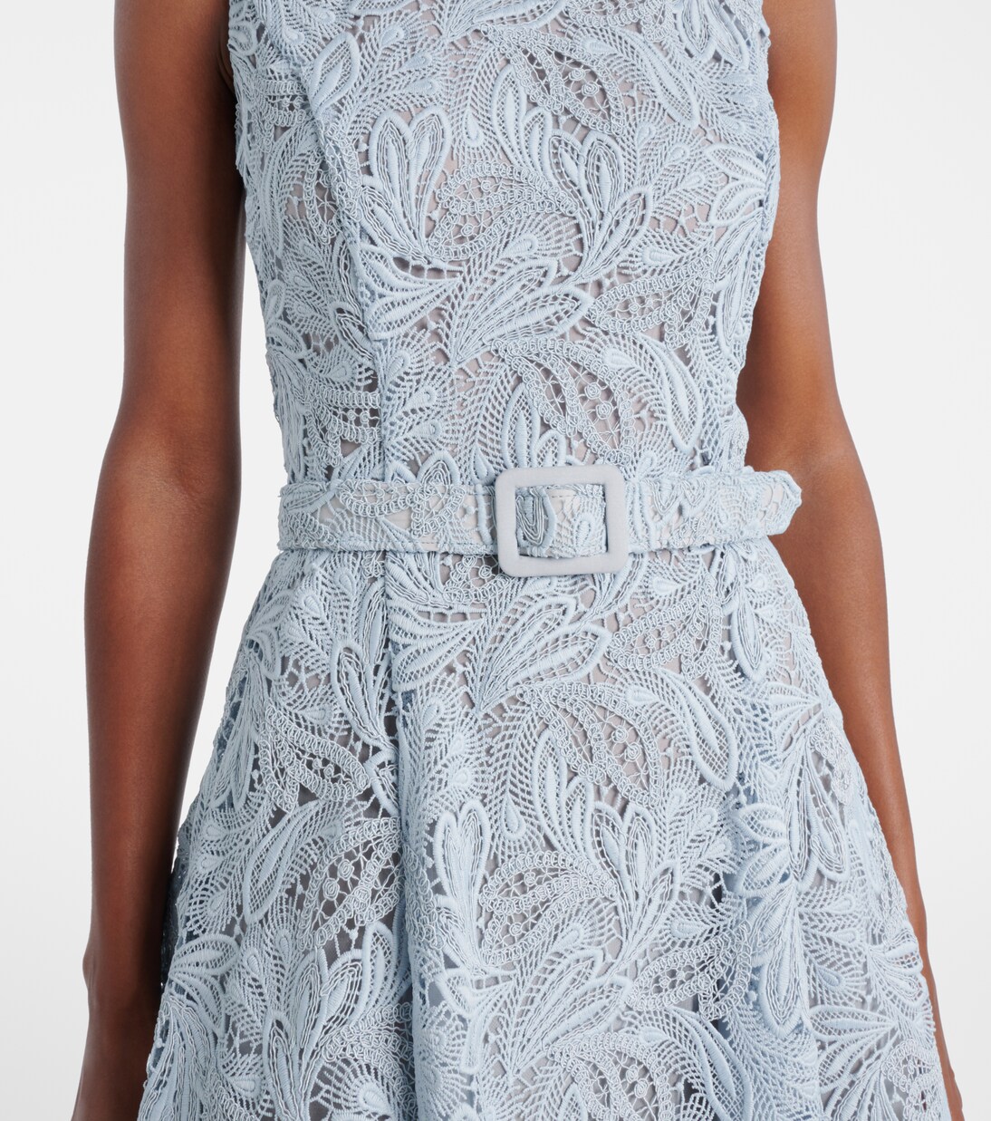 Vestido midi de encaje floral con cinturón | Oscar de la Renta