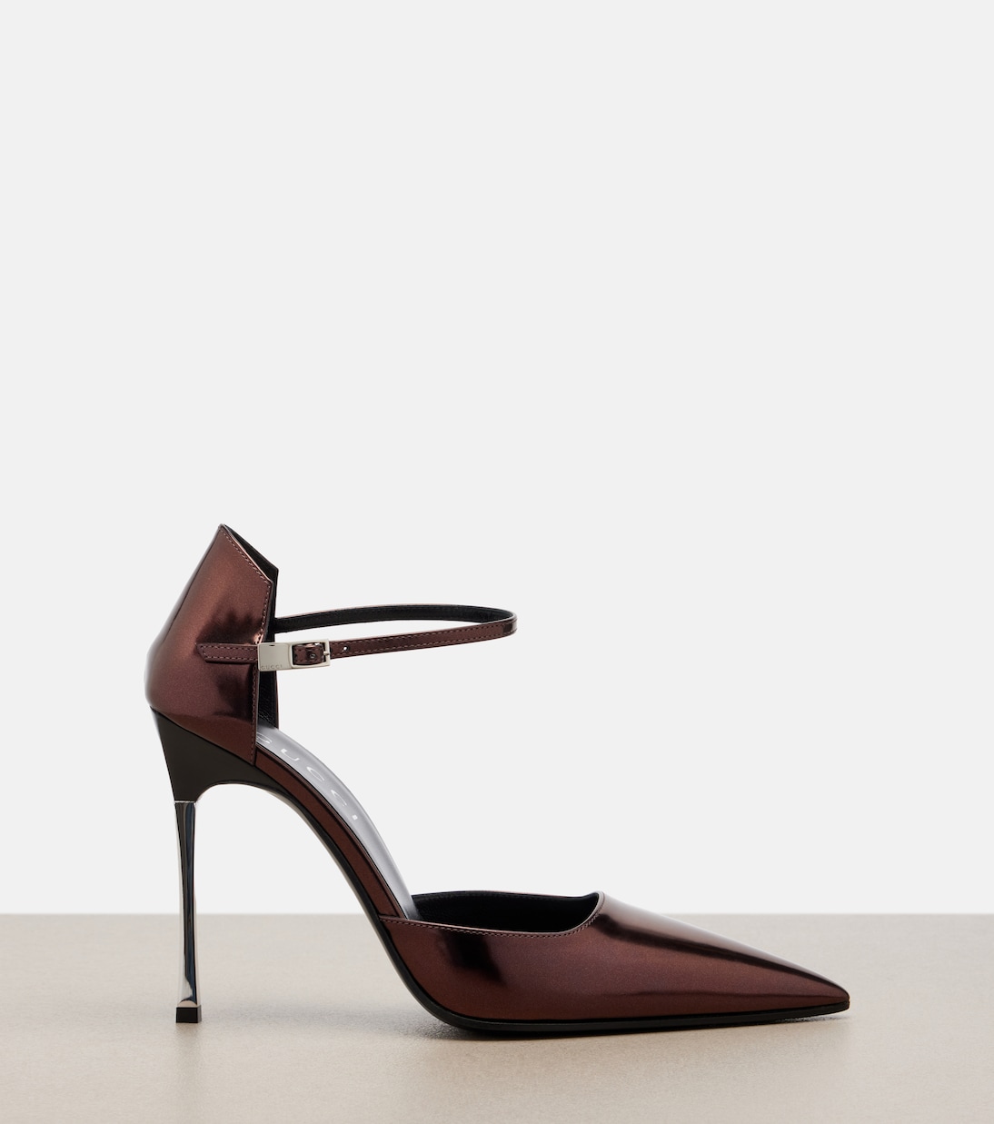 Bombshell metallic leather pumps | Gucci