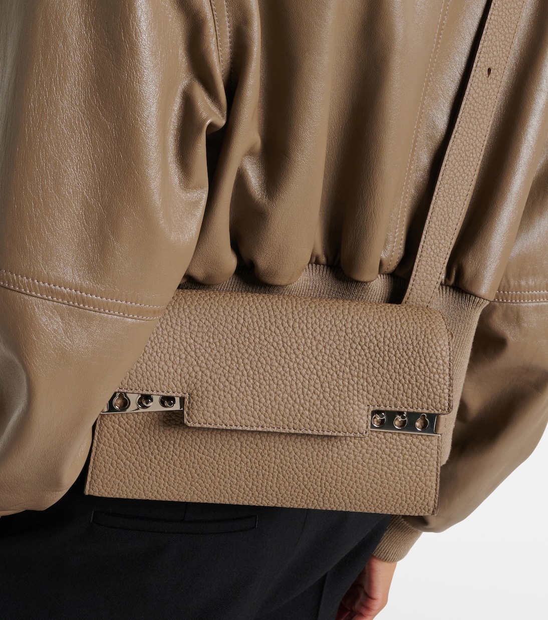 Schultertasche Tempête City Small aus Leder | Delvaux