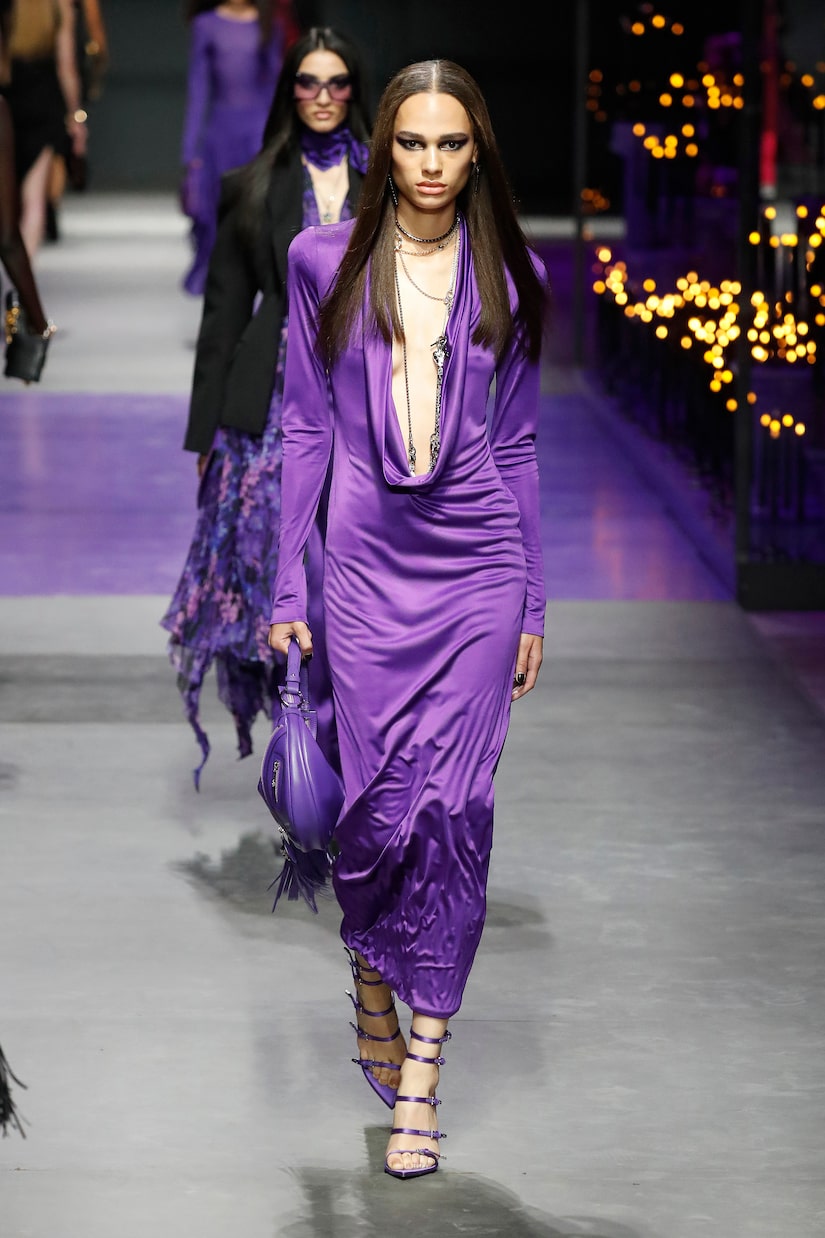 Robe longue en satin | Versace