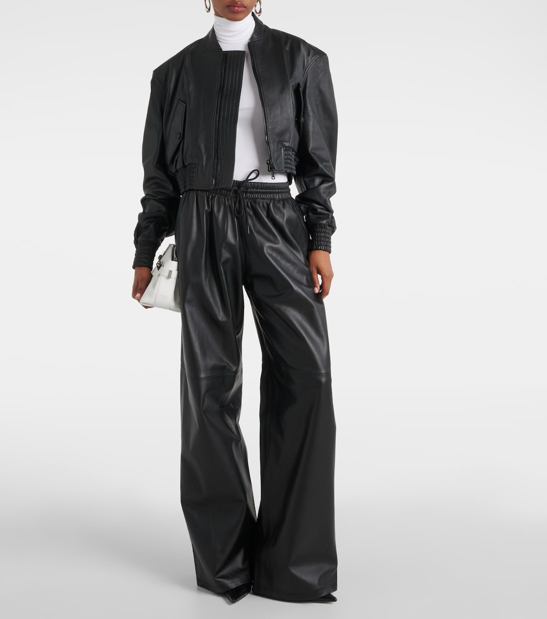 Cropped-Bomberjacke aus Leder | Wardrobe.NYC