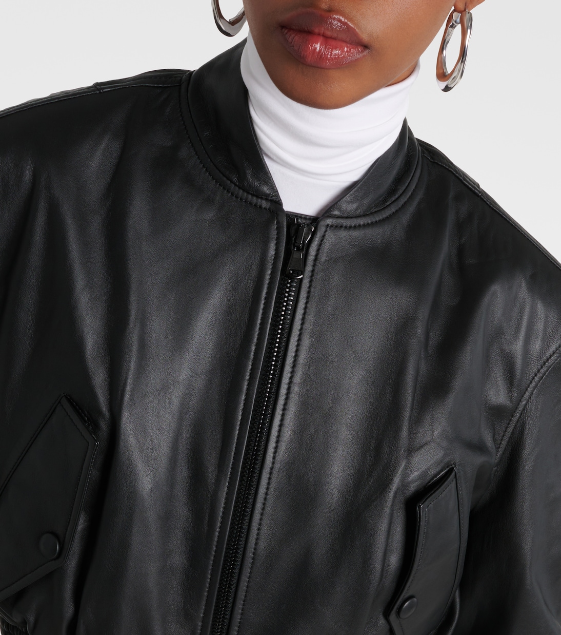 Cropped-Bomberjacke aus Leder | Wardrobe.NYC