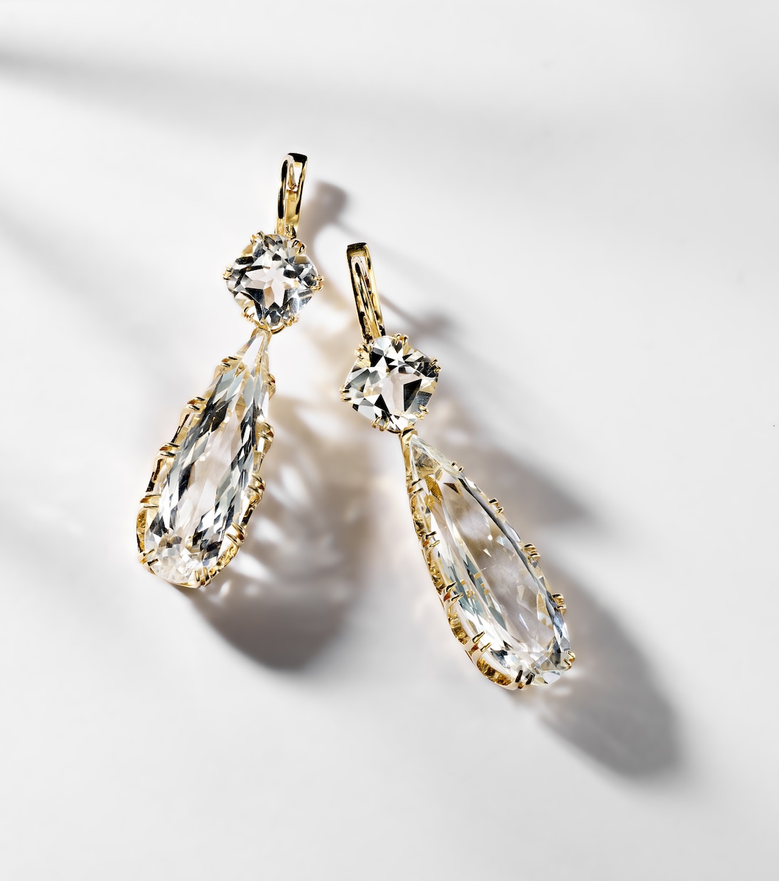 Boucles d'oreilles en or 18 ct et topaze blanche | Ileana Makri