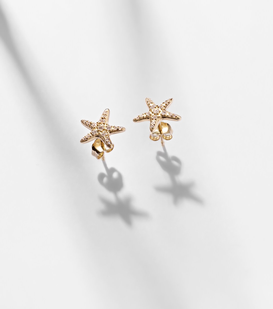 Orecchini Starfish in oro 14kt con diamanti | Sydney Evan