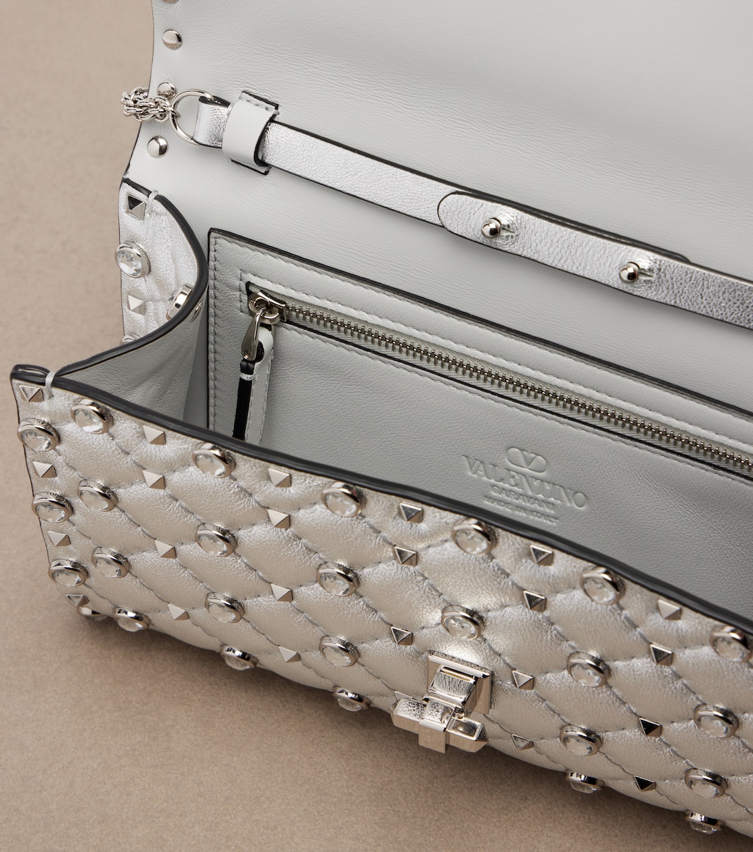Rockstud Spike metallic leather shoulder bag | Valentino Garavani