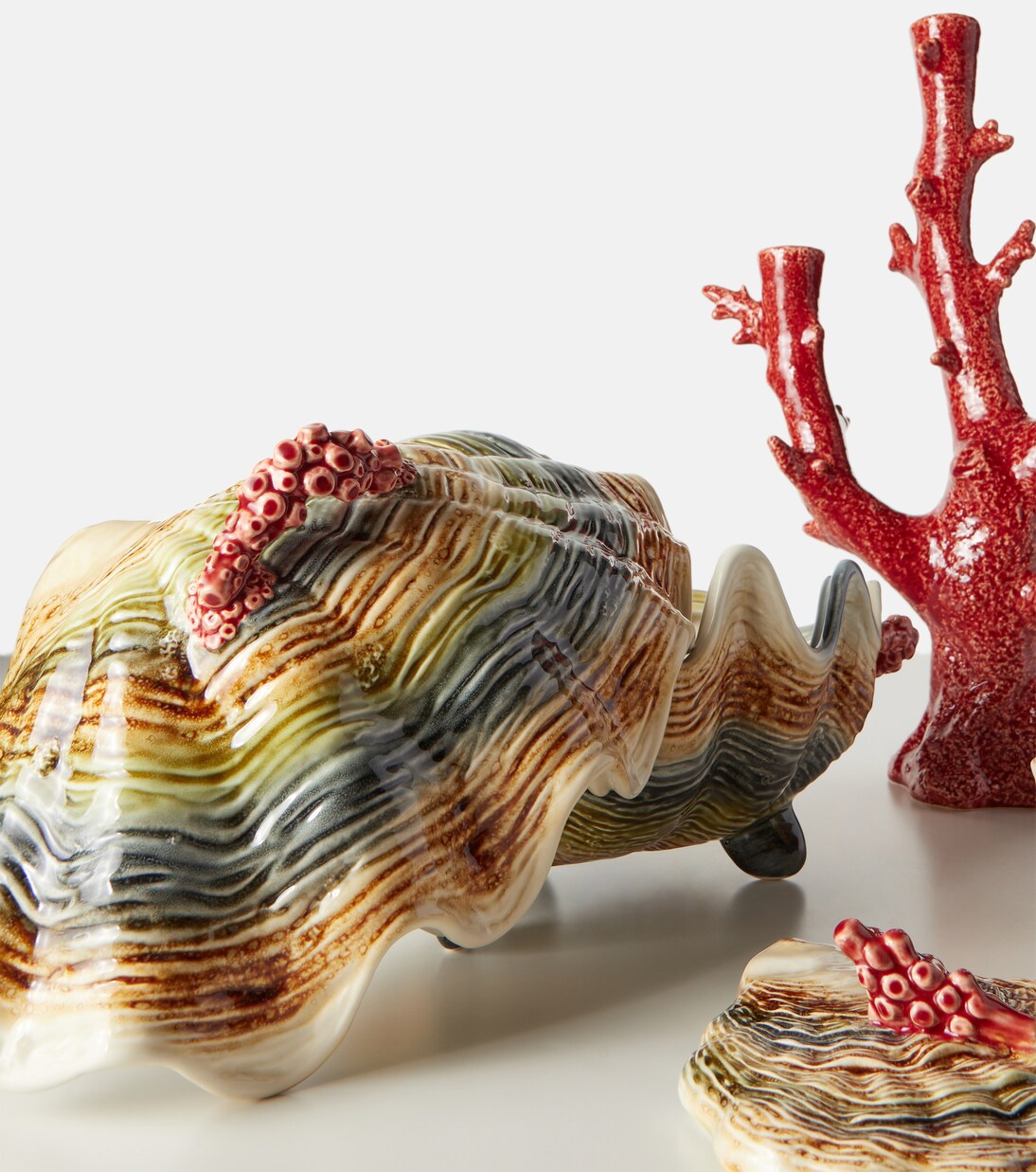 Oyster earthenware tureen | Bordallo Pinheiro