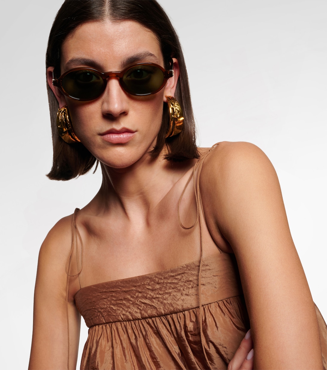 Monogram oval sunglasses | Saint Laurent