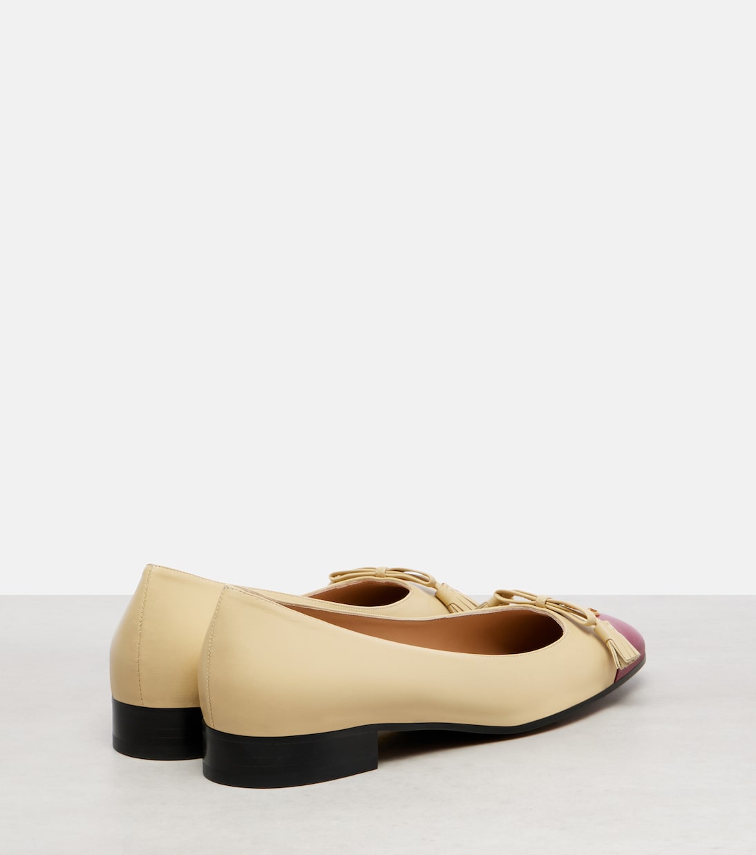 Valet Du Roi VLogo leather ballet flats | Valentino Garavani