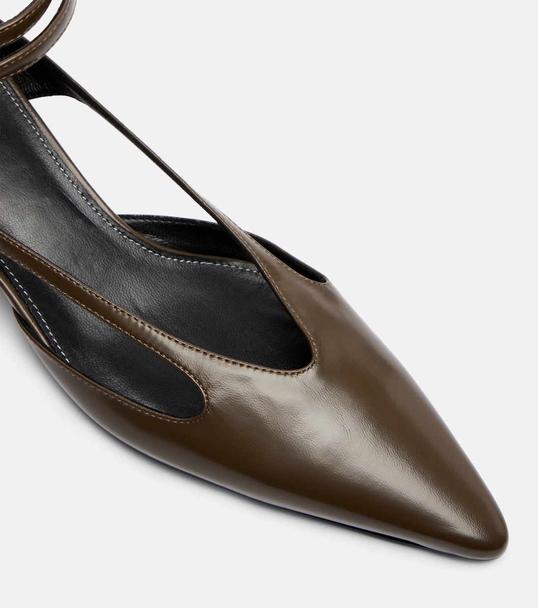 Cutout leather pumps | Toteme