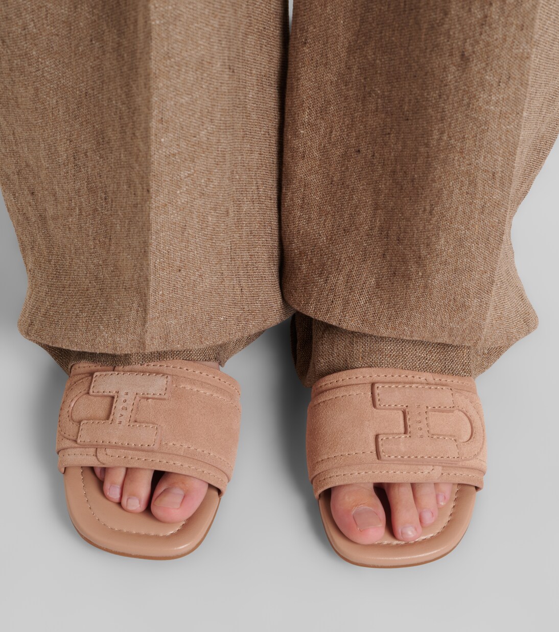 H685 suede slides | Hogan