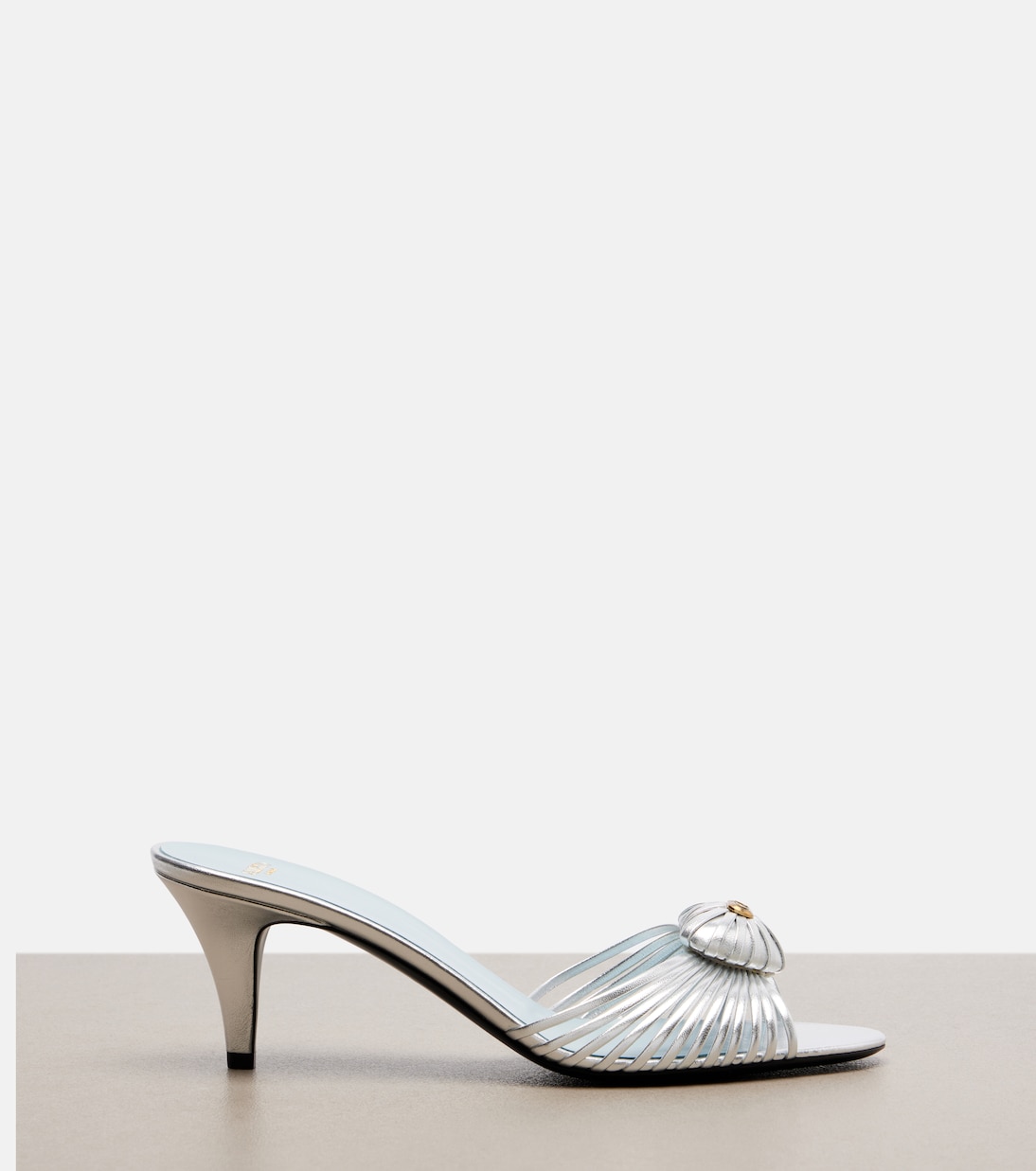 Cœur Royal metallic leather mules | Valentino Garavani