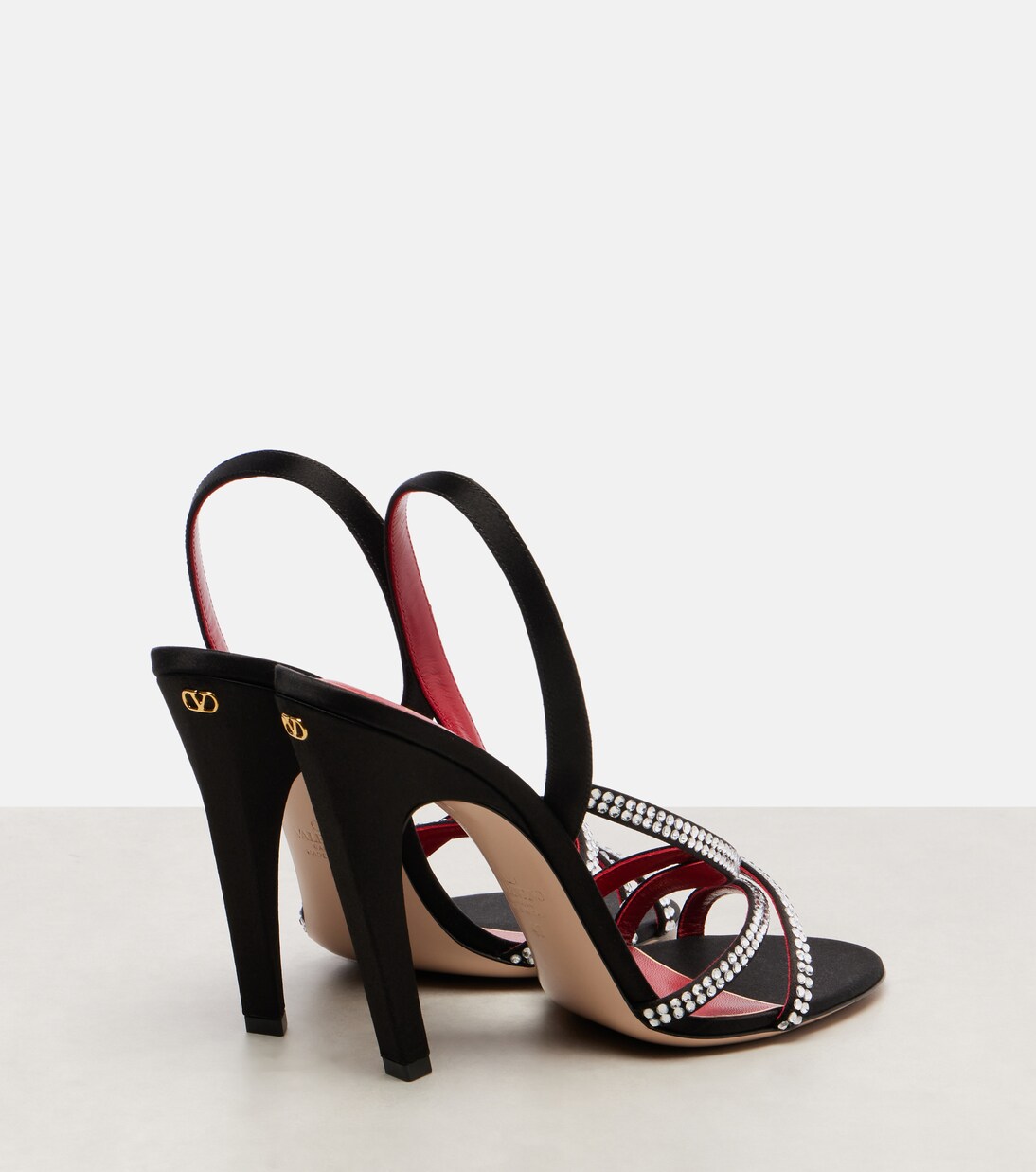 Dans Le Foyer 105 satin sandals  | Valentino Garavani