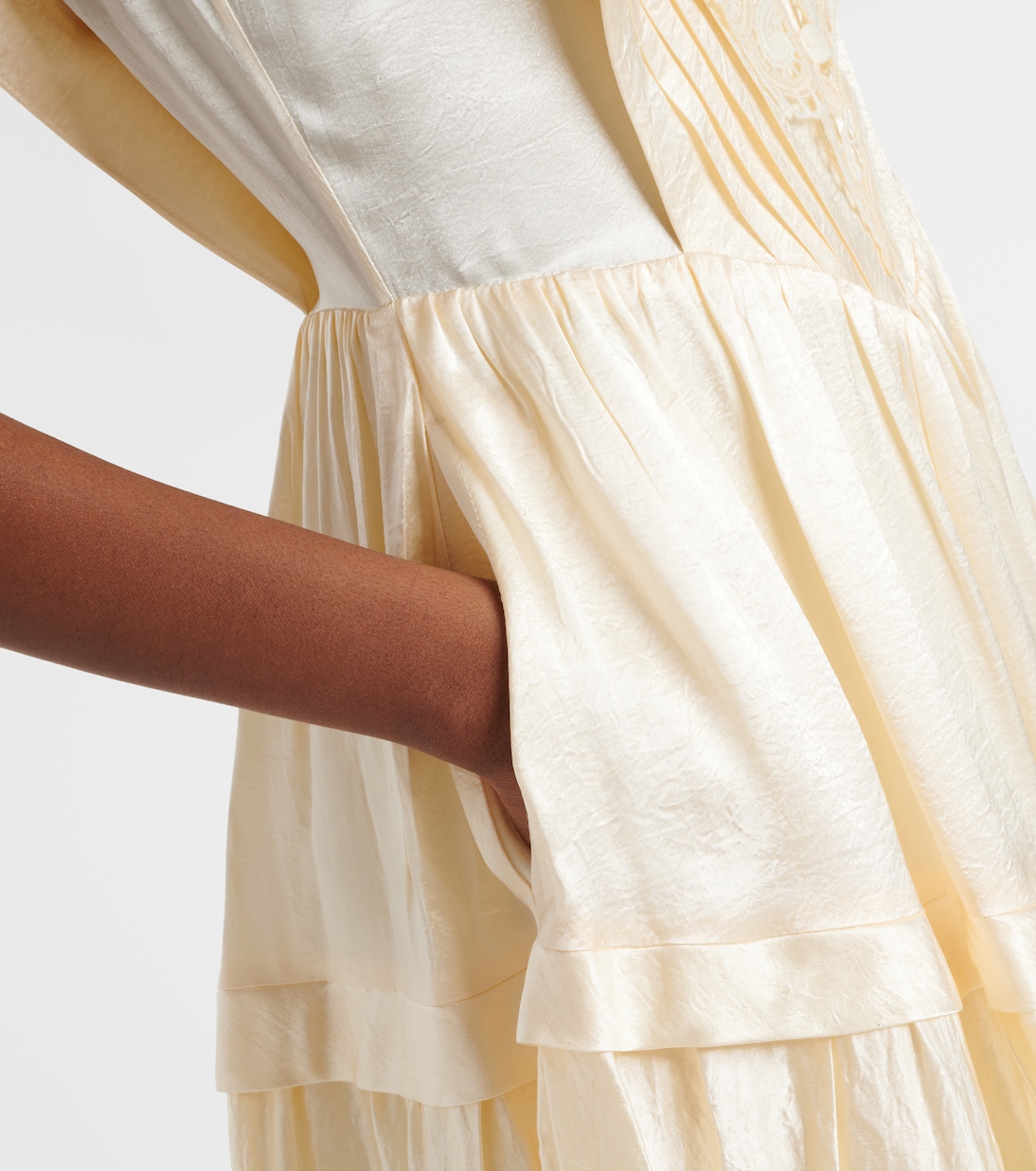 Lace-trimmed maxi dress | Xu Zhi