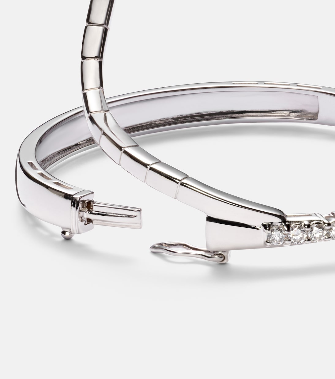 18kt white gold bracelet with diamonds | Yeprem