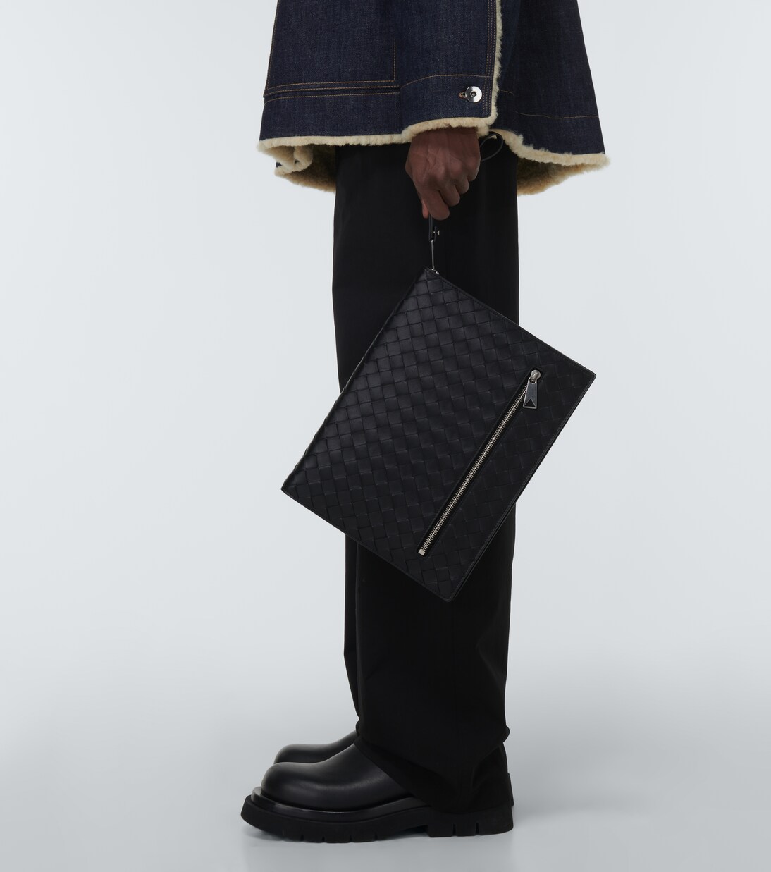 Etui mit Riemen Intrecciato aus Leder | Bottega Veneta