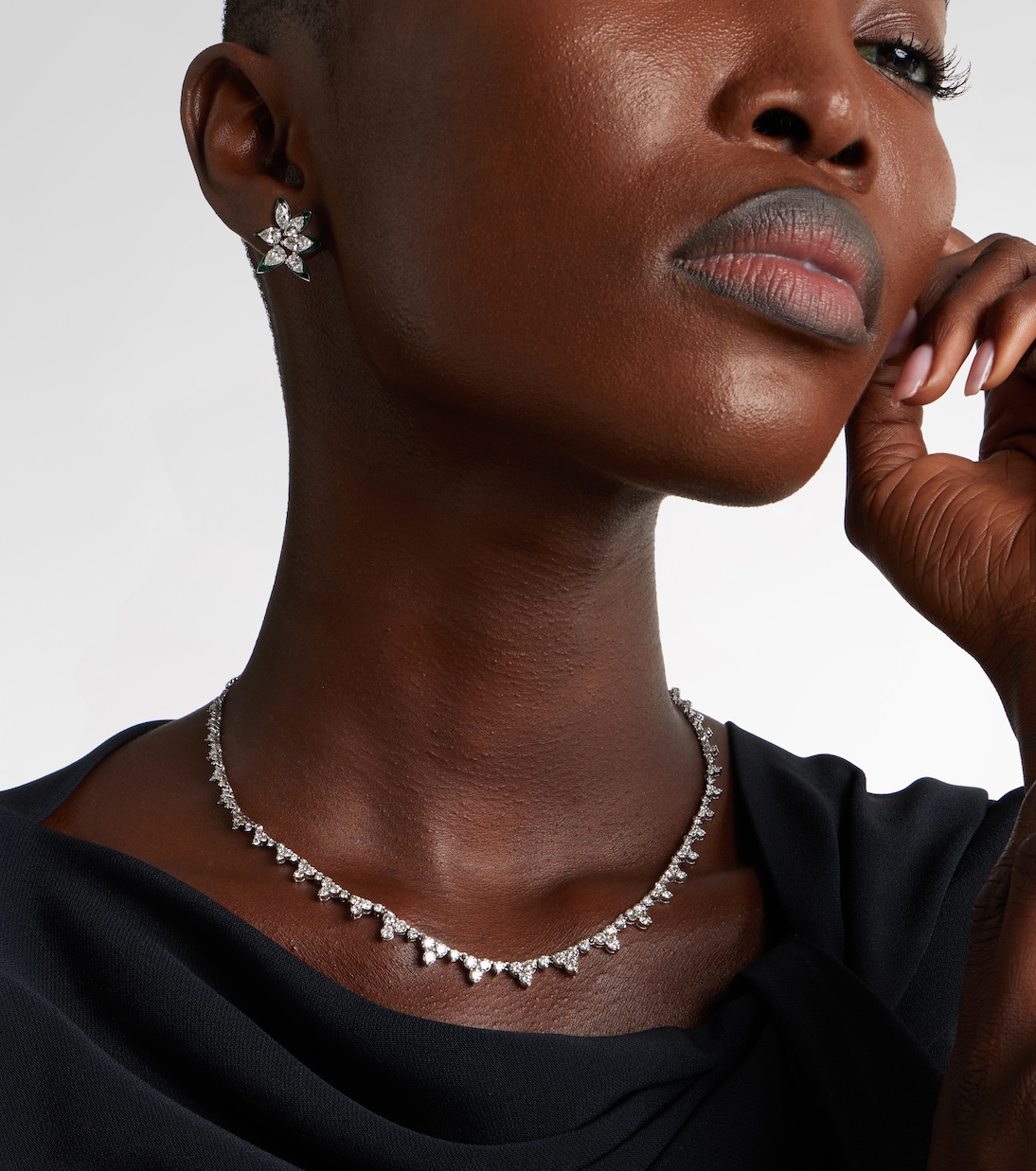 Collana Rivulet Tears in oro bianco 18kt con diamanti | Ileana Makri