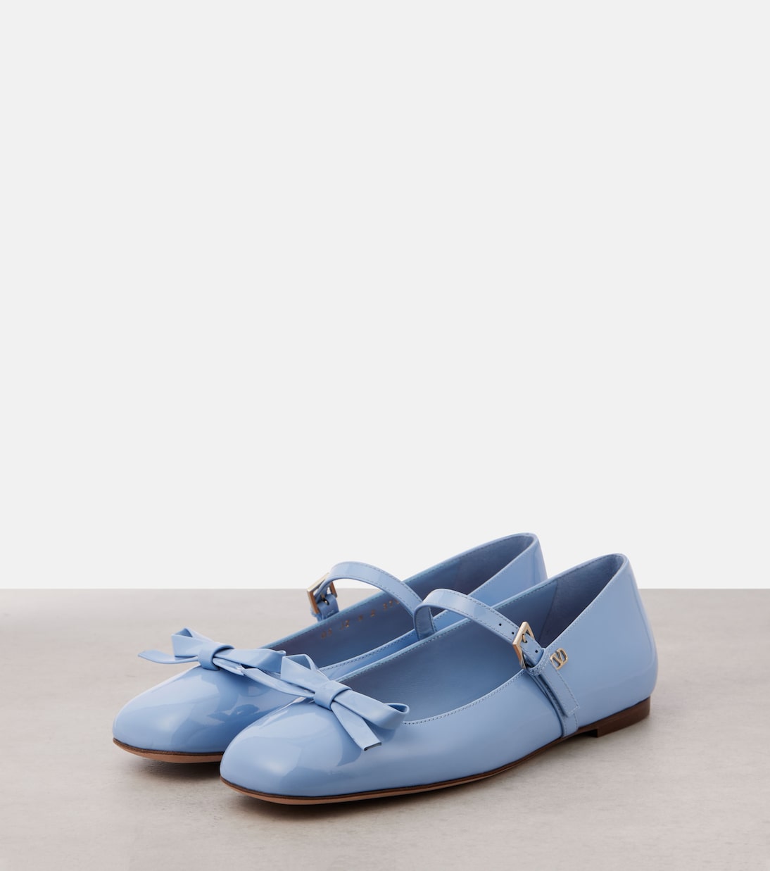 Mary-Jane-Ballerinas Romance Bow aus Lackleder | Valentino Garavani