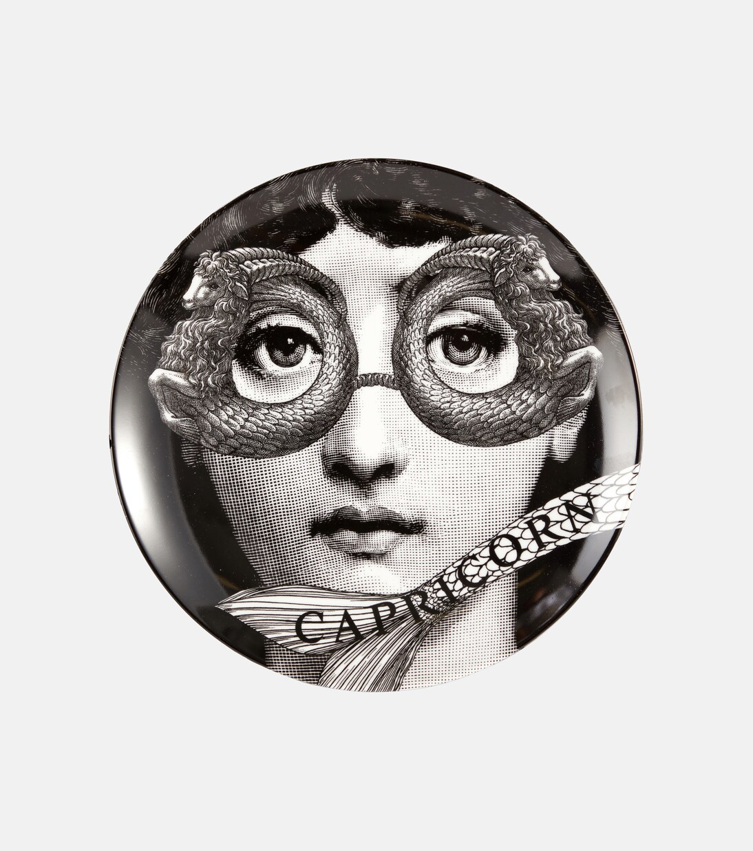 Piatto da parete Tema e Variazioni N.357 Capricorn | Fornasetti