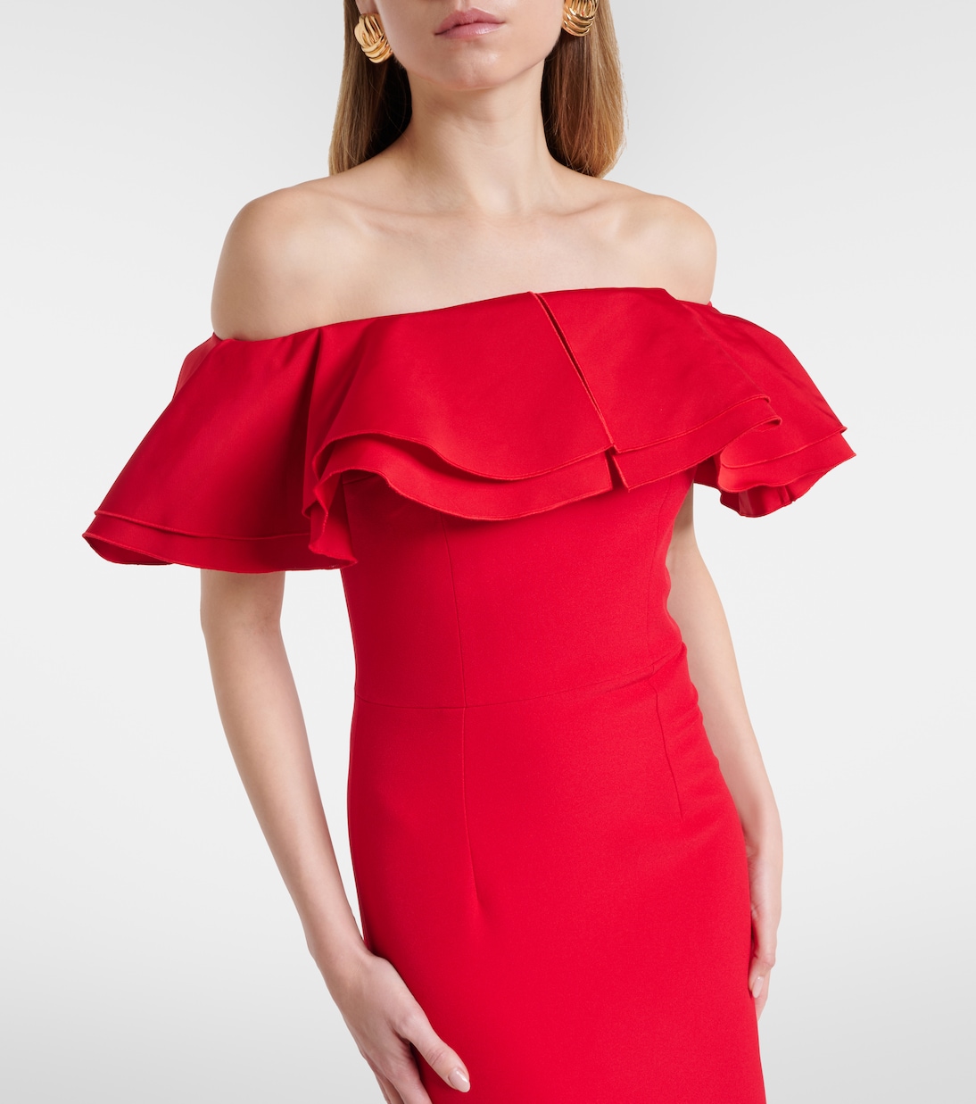 Vestido de fiesta Ryan de crepé con hombros descubiertos  | Safiyaa