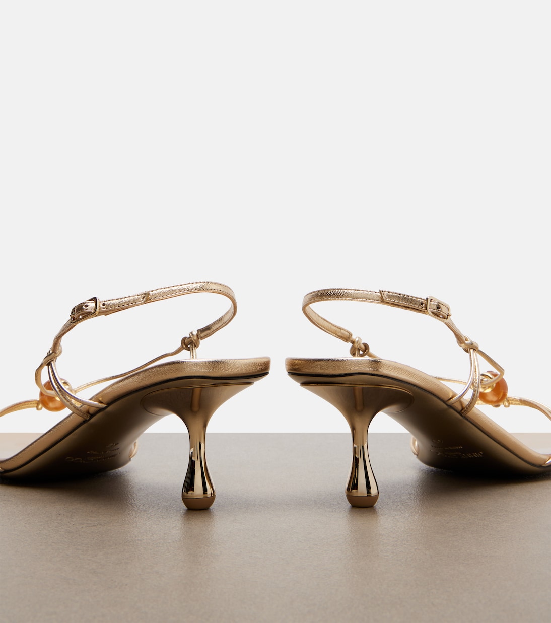 Pantoletten Lova aus Metallic-Leder | Jimmy Choo