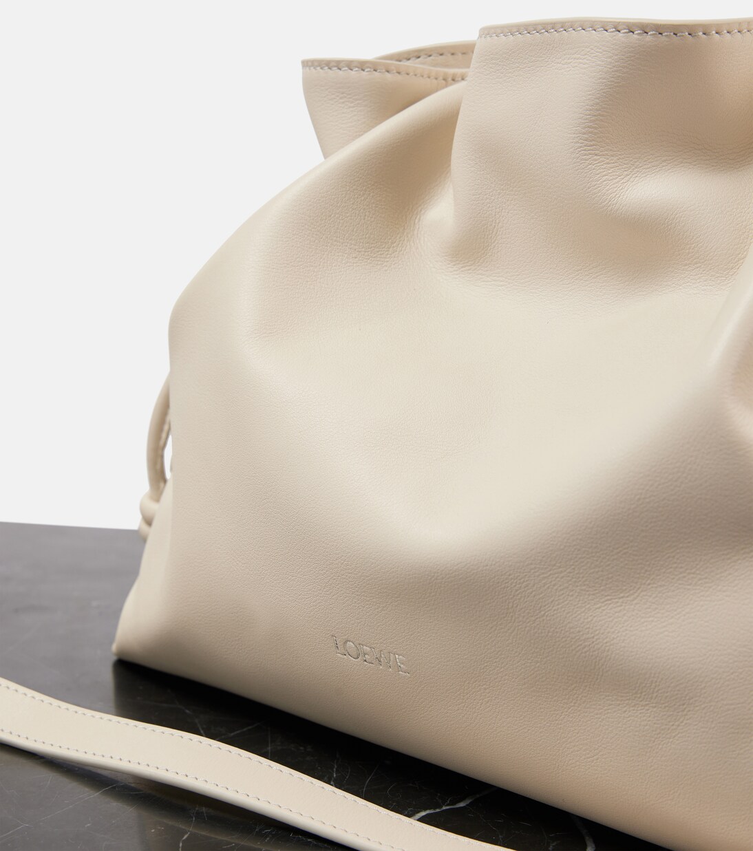 Clutch Flamenco Medium aus Leder | Loewe