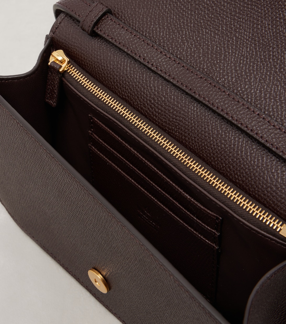 Bedruckte Schultertasche VLogo aus Kalbshaar | Valentino Garavani