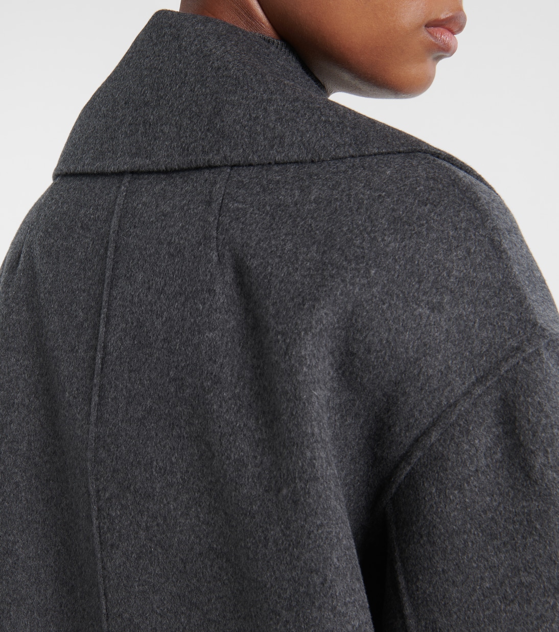 Belted virgin wool coat | 'S Max Mara