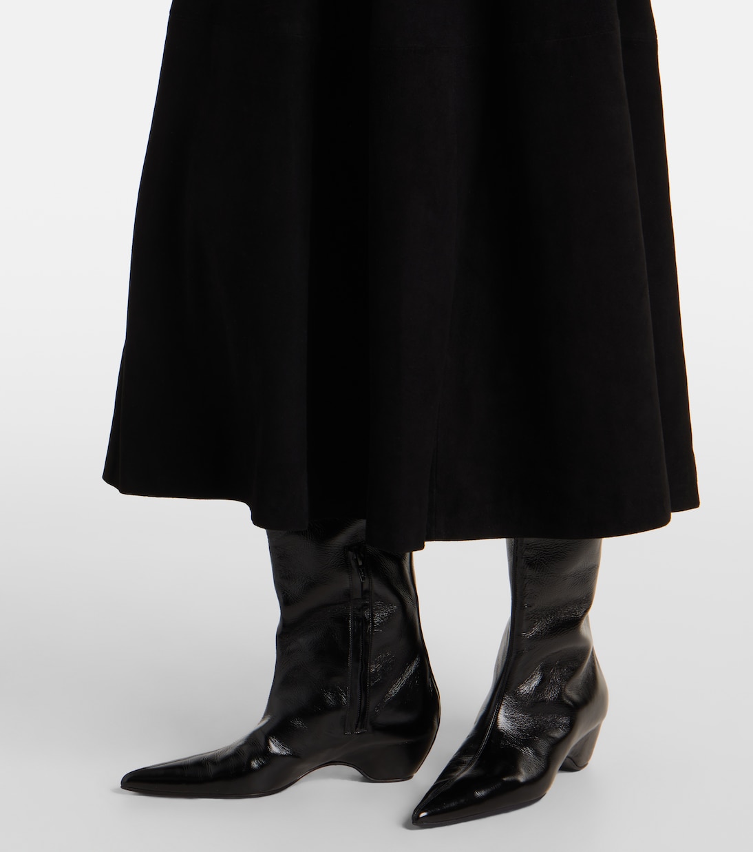 Suede midi skirt | Róhe