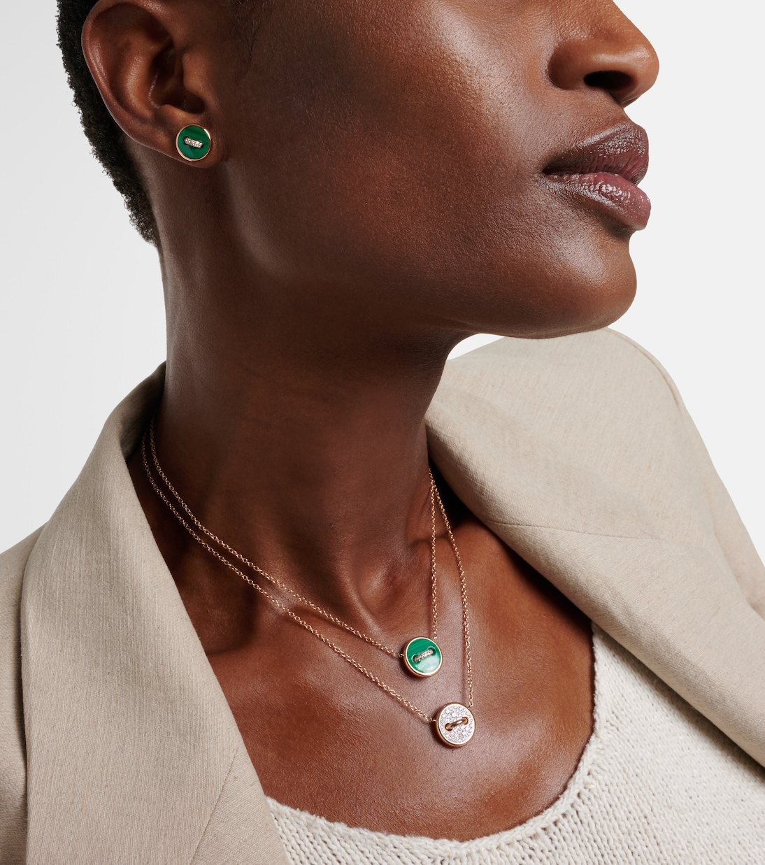 Ohrringe Pom Pom Dot aus 18kt Roségold mit Diamanten und Malachit | Pomellato