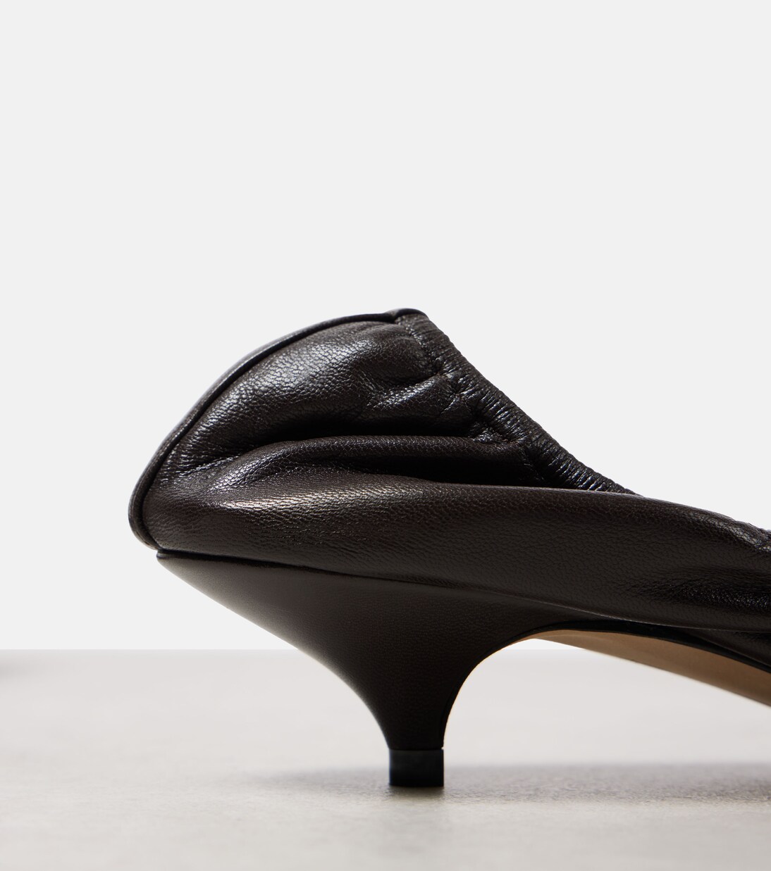 Escarpins Liisa en cuir | The Row