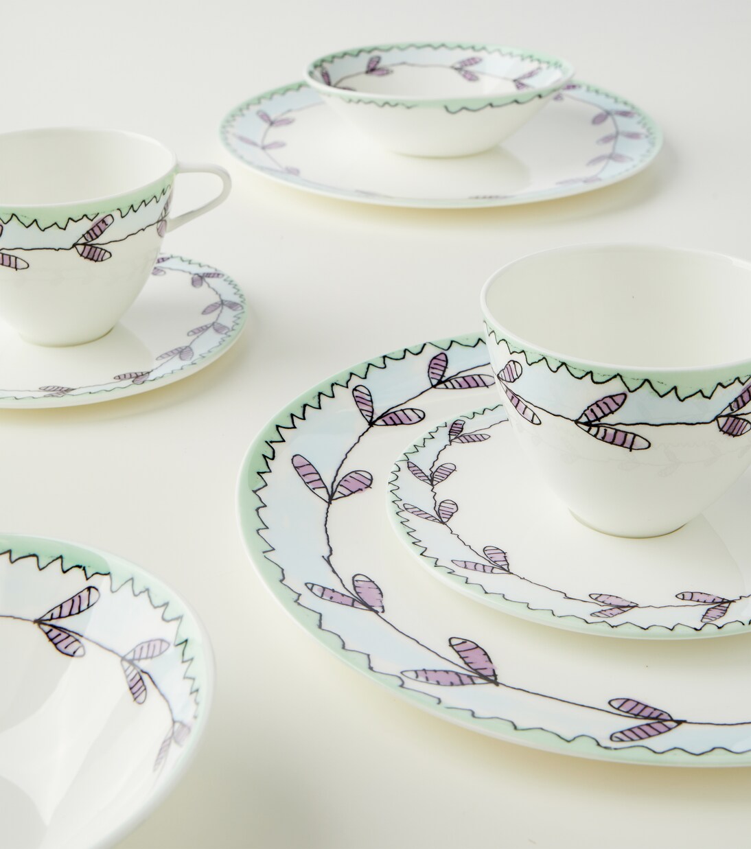Midnight Flowers Blossom Milk porcelain breakfast set by Marni | Serax