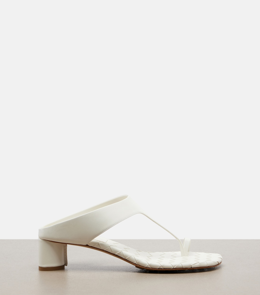 Livia Intrecciato leather thong sandals | Bottega Veneta