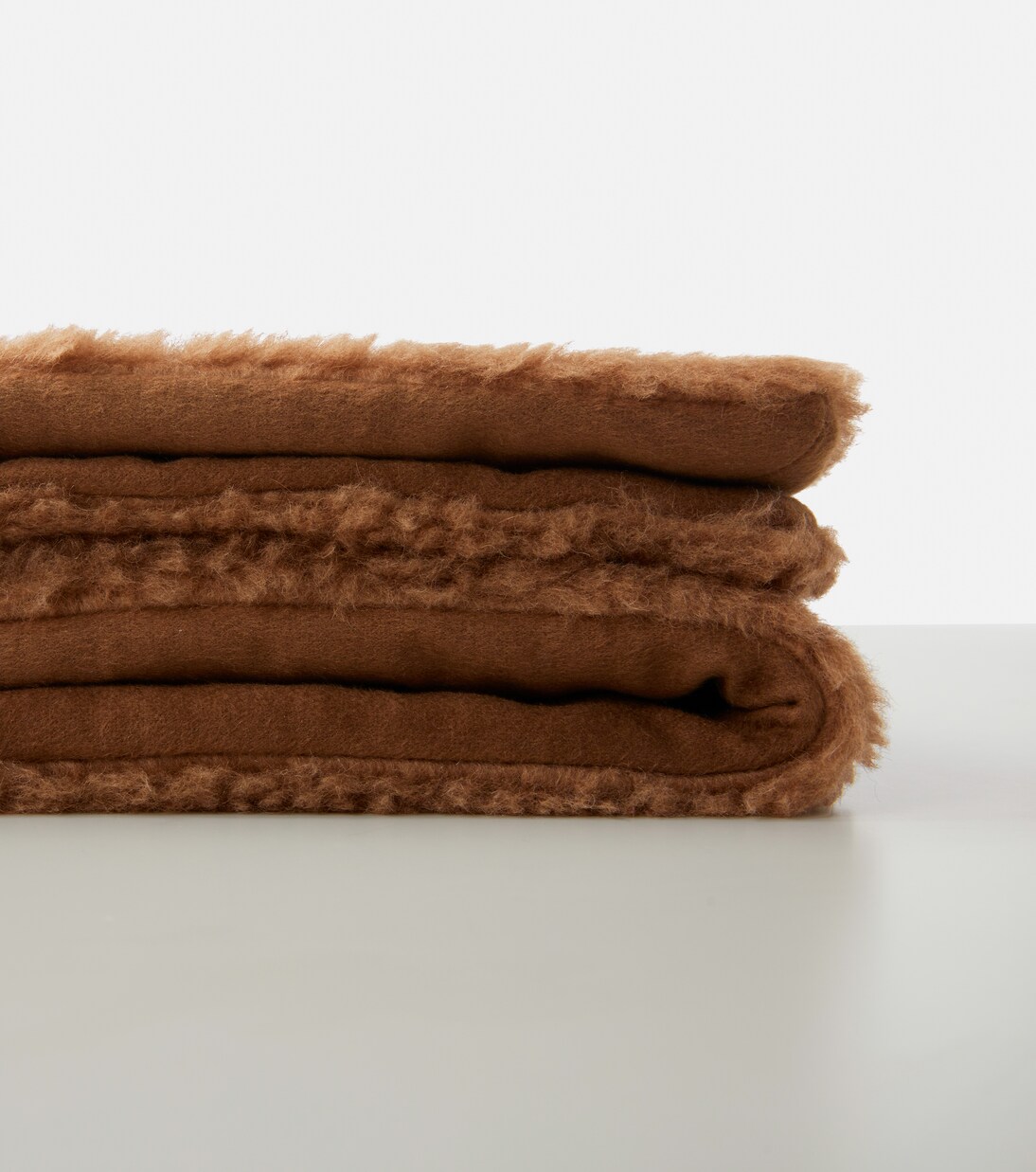 Monogrammed teddy blanket | Max Mara