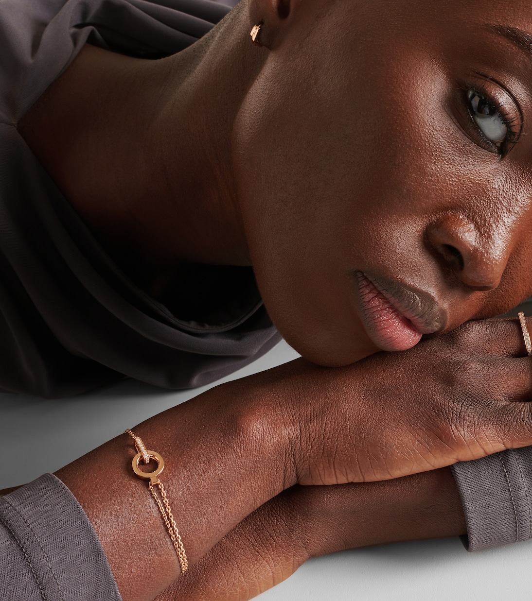 Bracciale Berbere 18kt in oro rosa con diamanti | Repossi