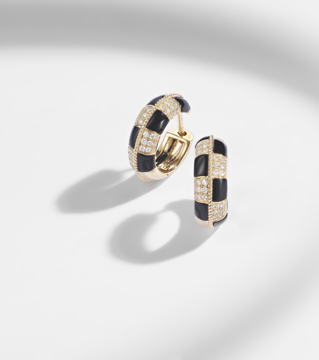 Mini 9kt gold earrings with diamonds and onyx | Yvonne Léon