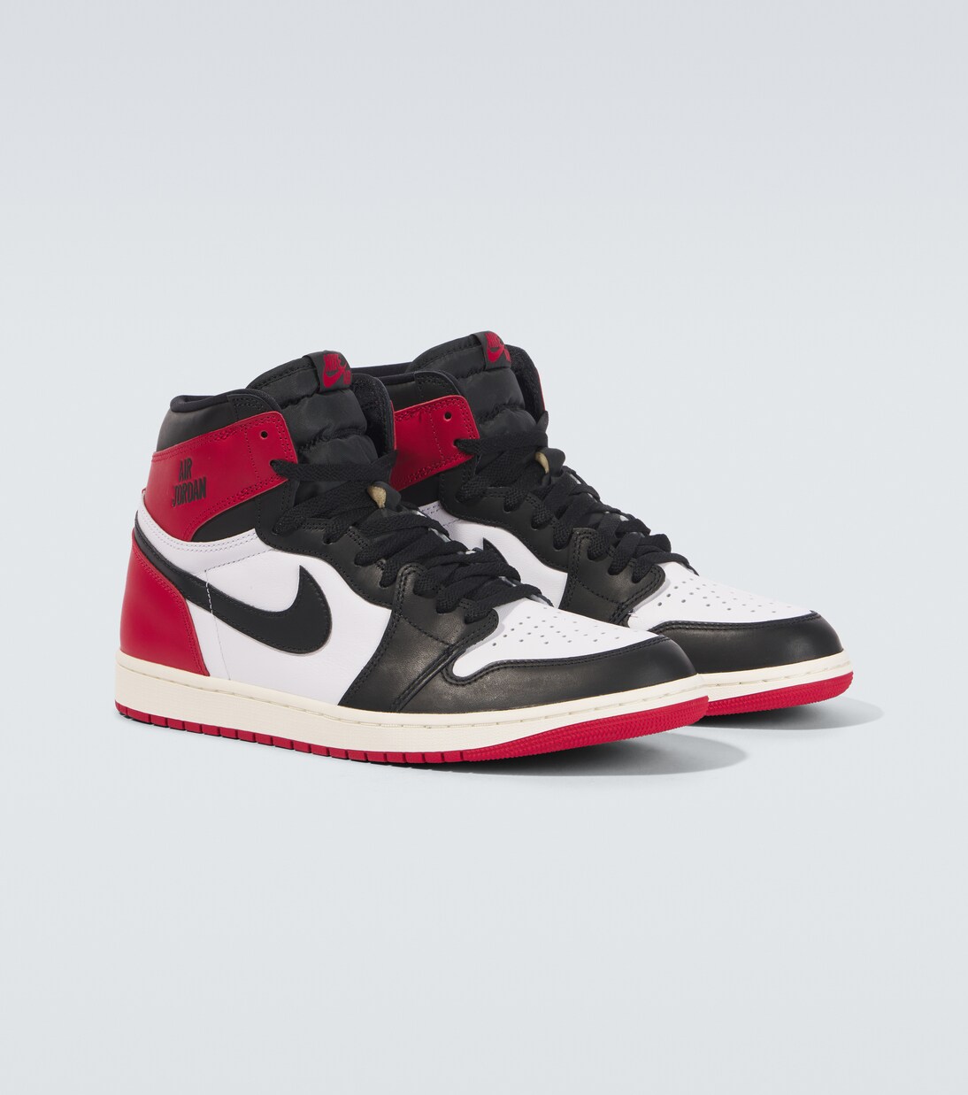 Air Jordan 1 High OG leather sneakers | Nike