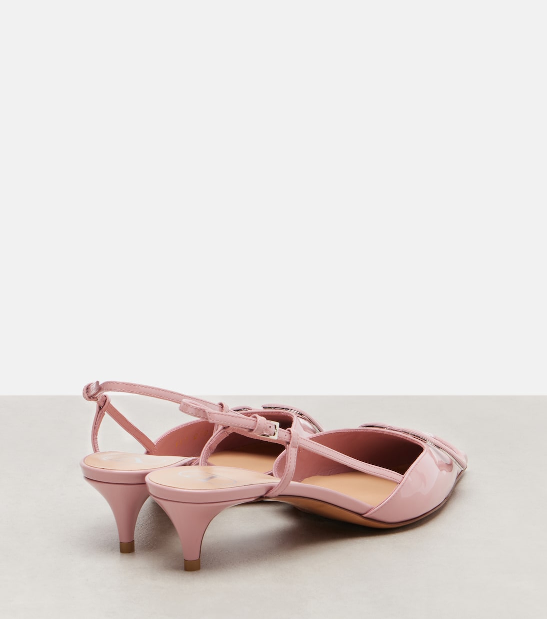 Slingback-Pumps VLogo Signature aus Lackleder | Valentino Garavani